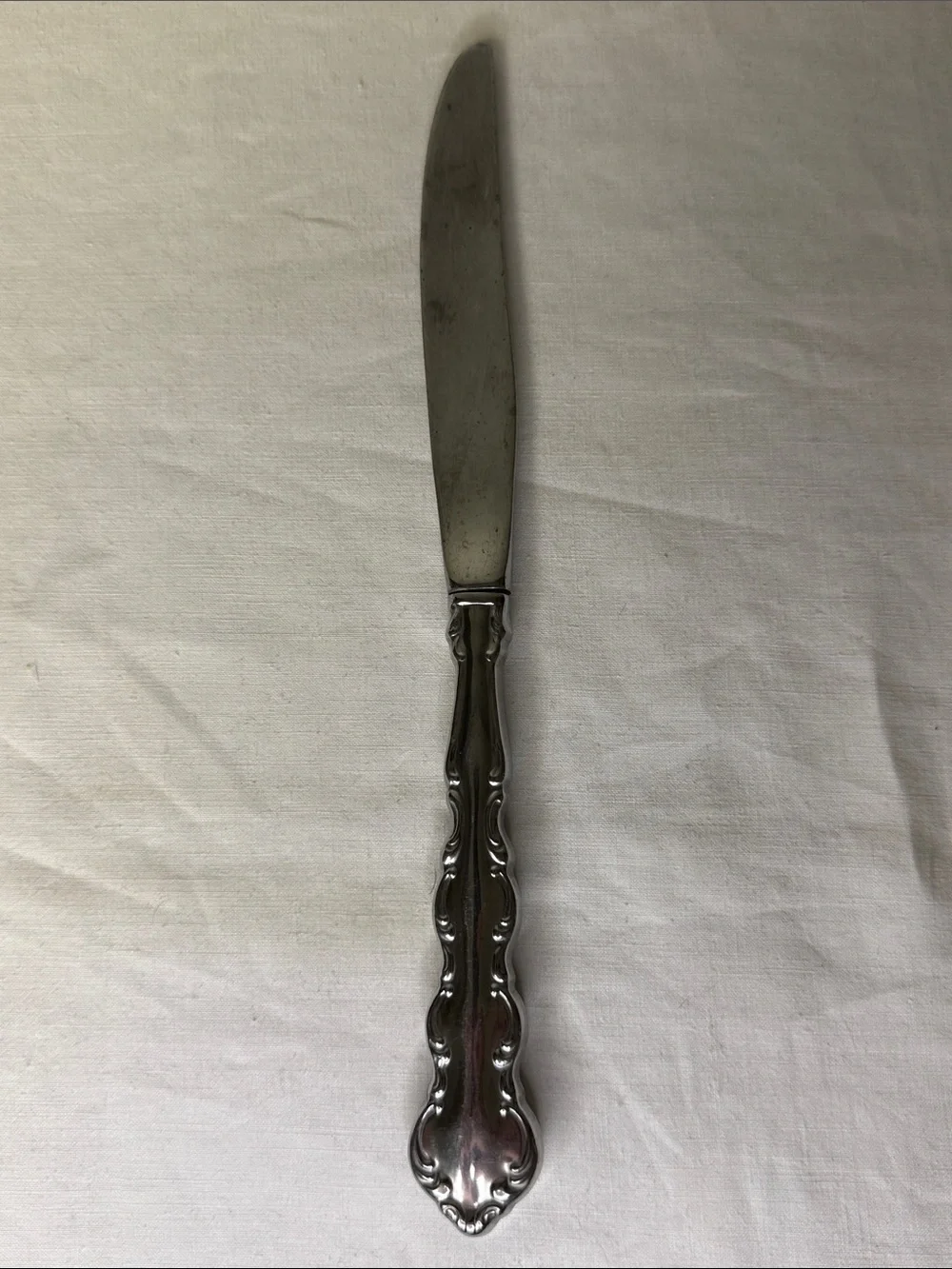 Oneida Mozart Stainless Steel Dinner Knife 9